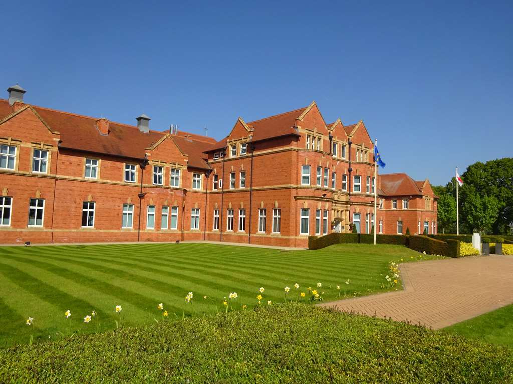 Cheadle House Hotel Exterior photo